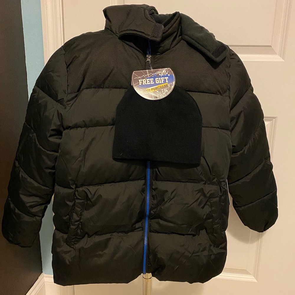 Boys 18 iXtreme Black Hood Puffer Winter Coat Hat